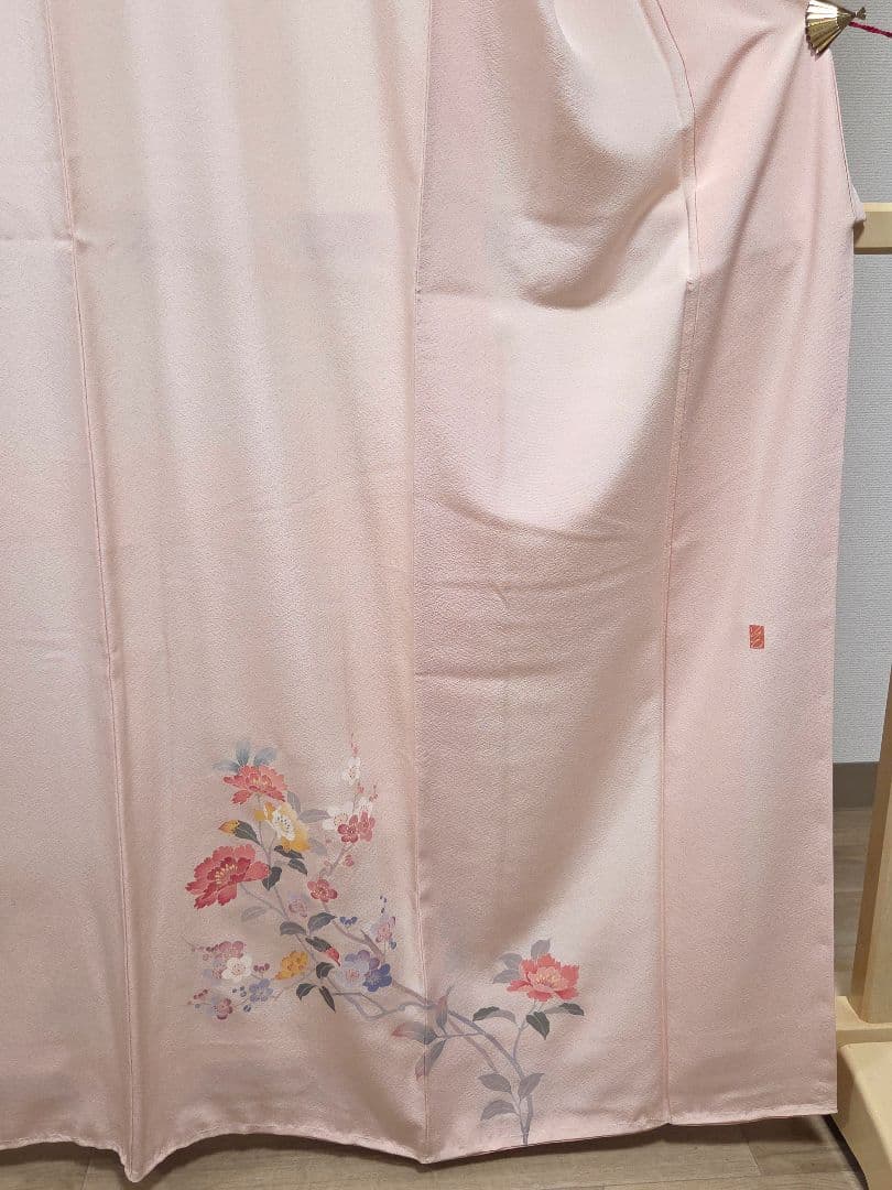 A5 美品 手描き友禅染め 作家物 牡丹 梅 紅葉 縮緬 袷 正絹 訪問着 着物