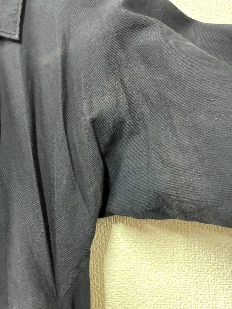 コムデギャルソン　変形デザイン長袖シャツトップス　黒　ブラック