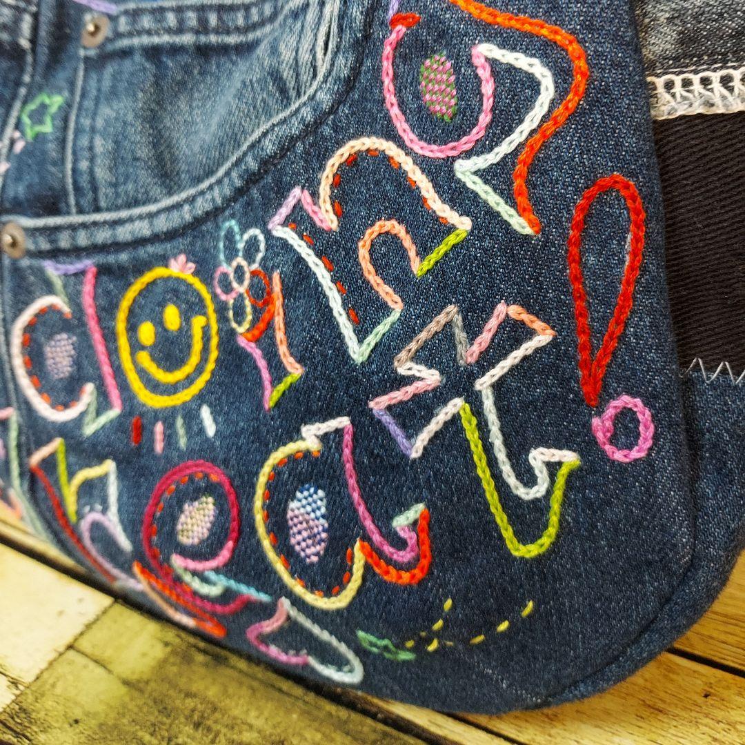 刺繍デニムバック　No.676　デニムリメイク　刺繍バック　丸いバック