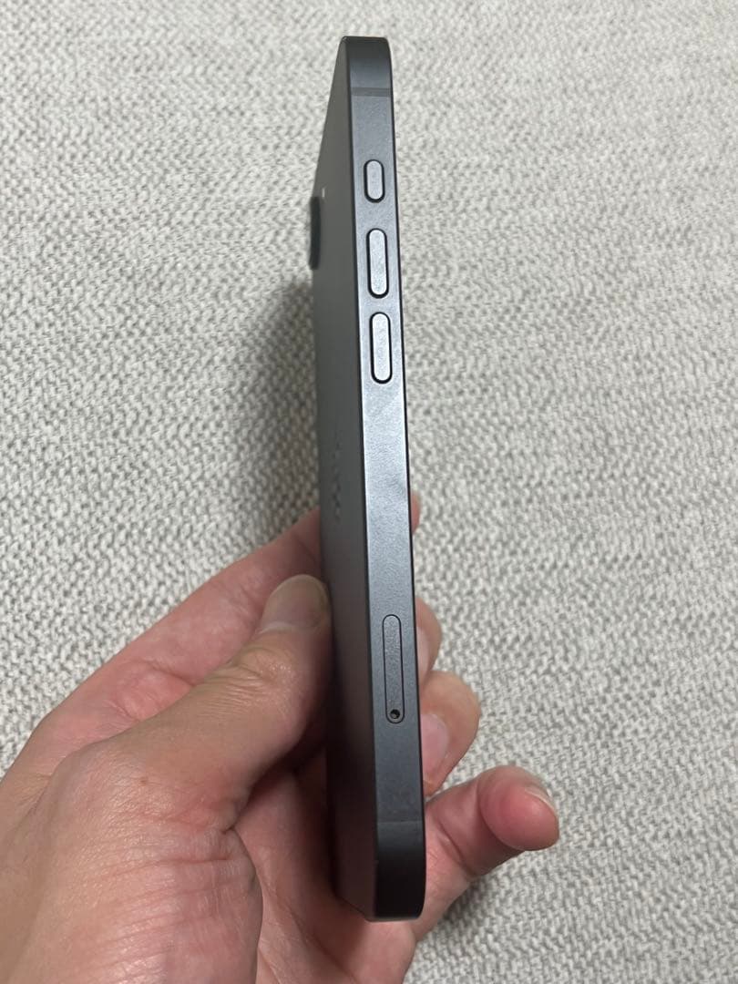 【週末特価】iPhone 16e ブラック 本体