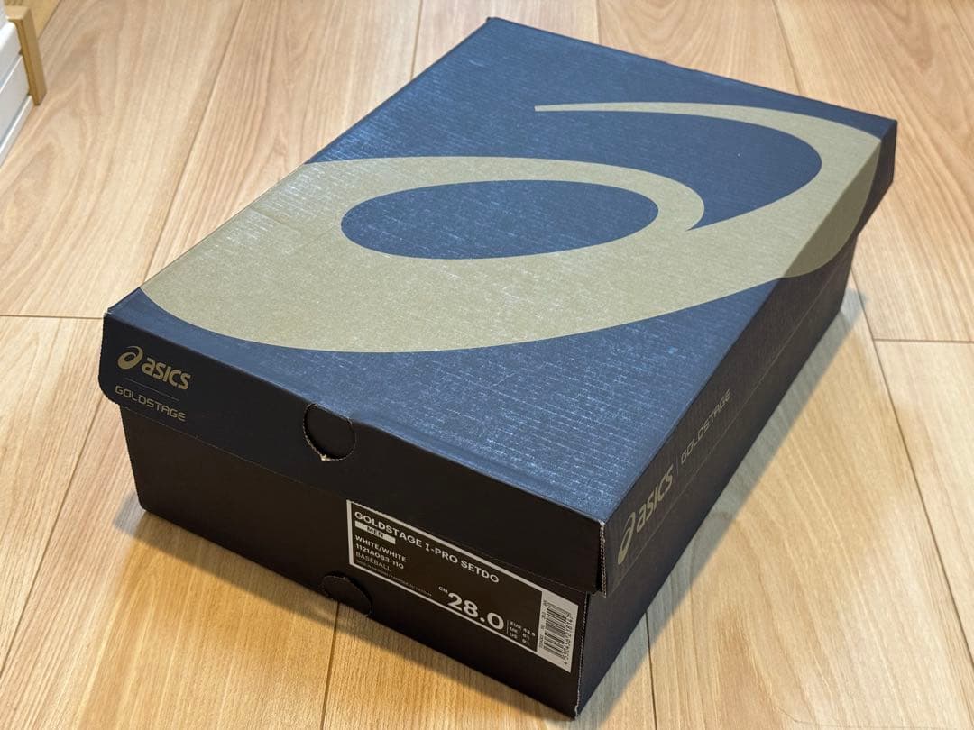 【新品未使用】28cm(白)アシックスGOLDSTAGE I-PRO SETDO