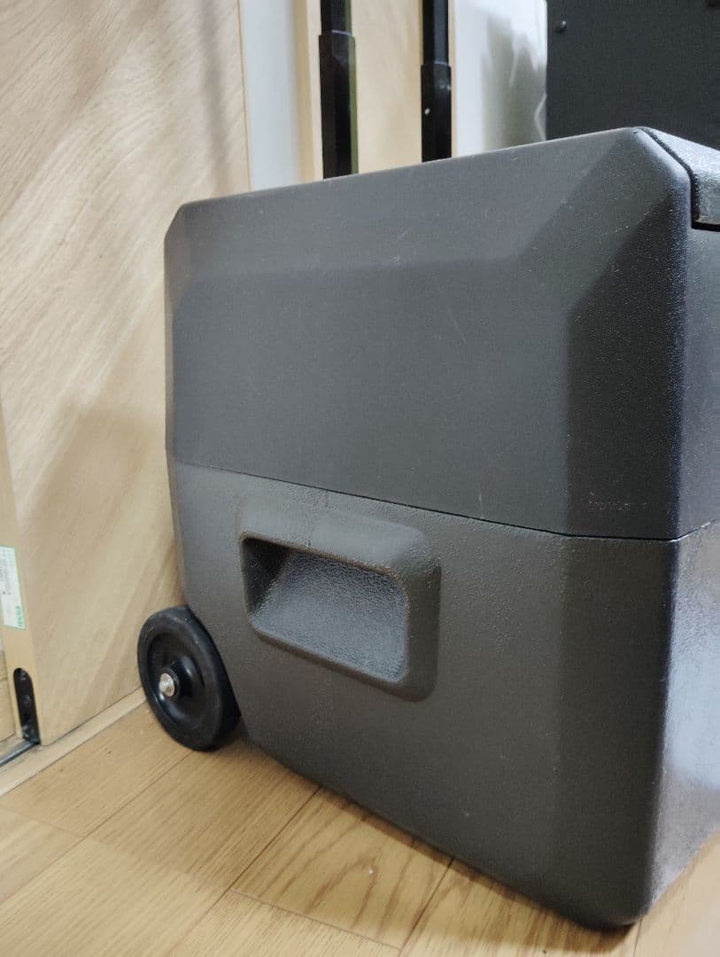 ando♪さん専用【極美品】アイリスオーヤマ ポータブル車載冷蔵冷凍庫