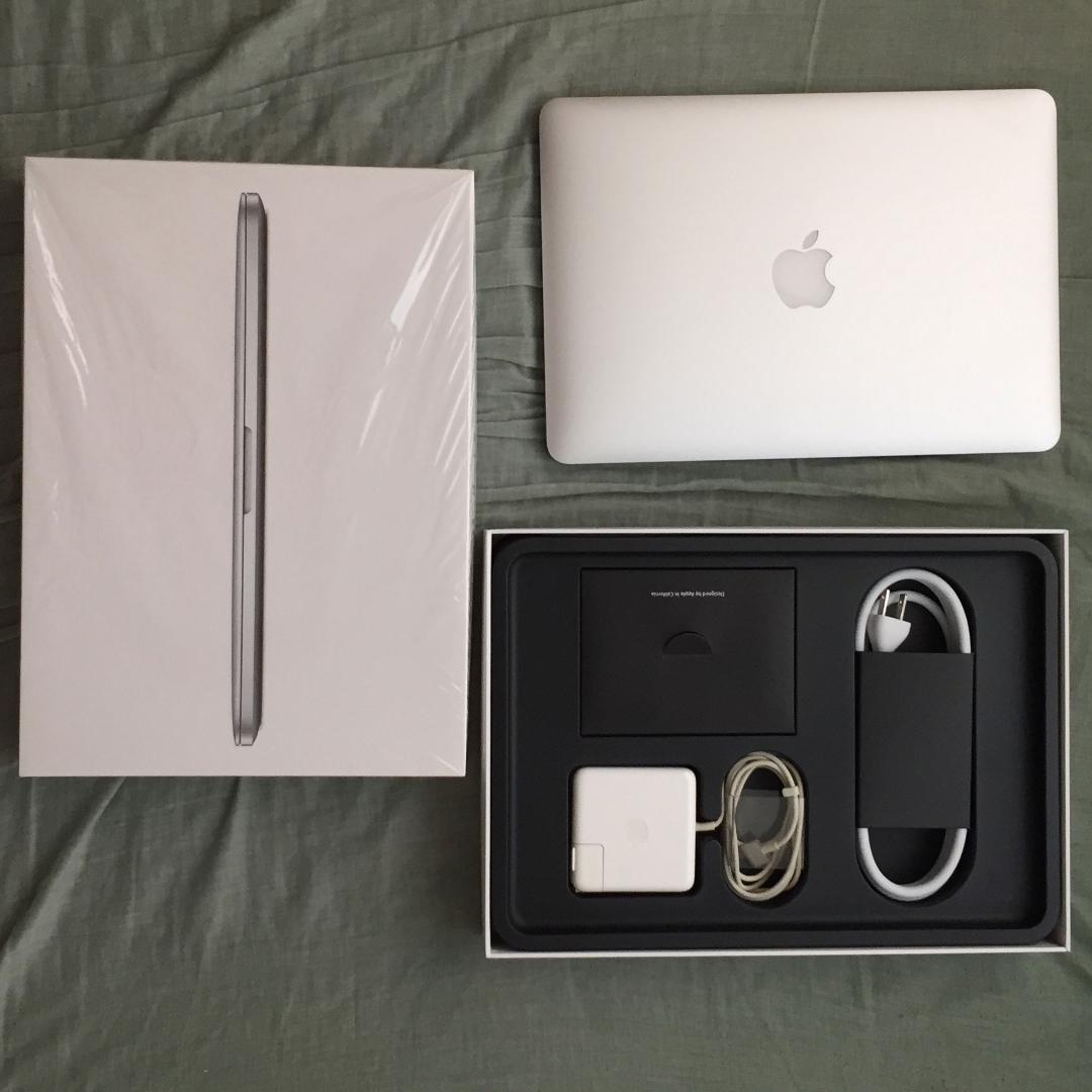 あーi5/16g/SSD1TB MacBookPro13 Win11