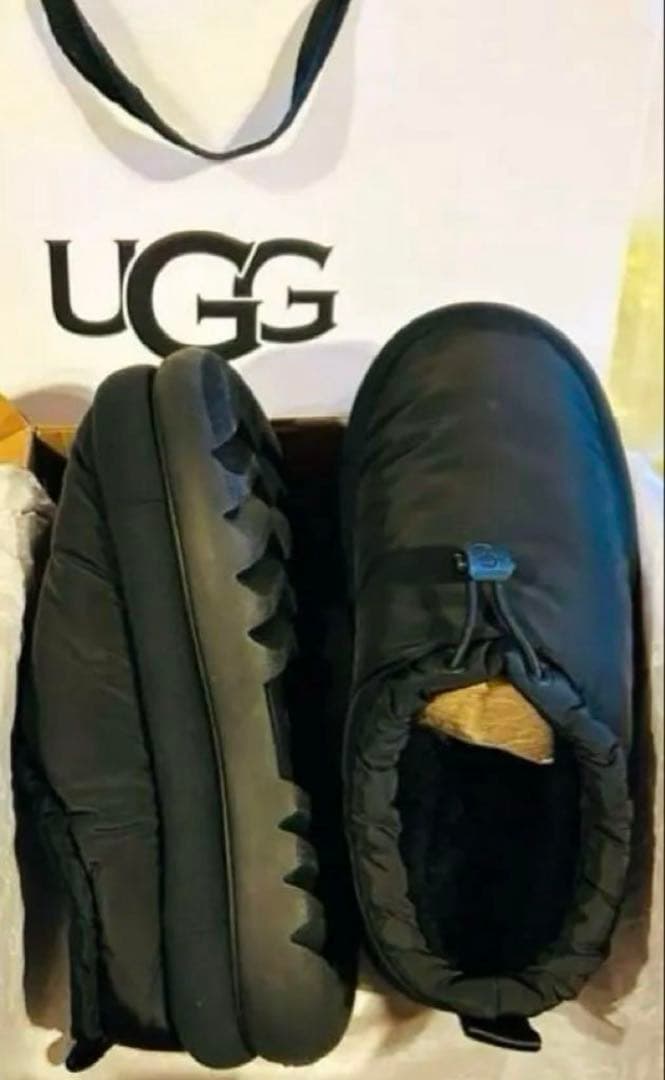 UGG ブラック スリッポンブーツ