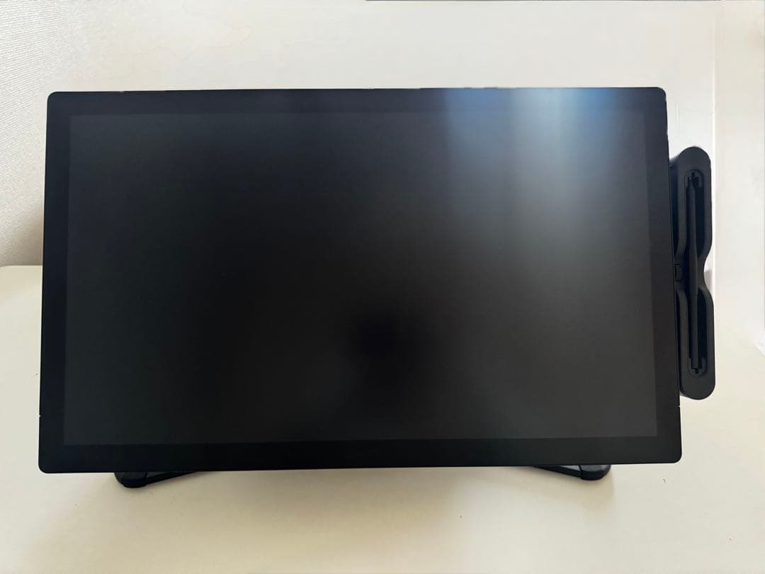 Wacom Cintiq Pro 22 本体＋専用スタンド