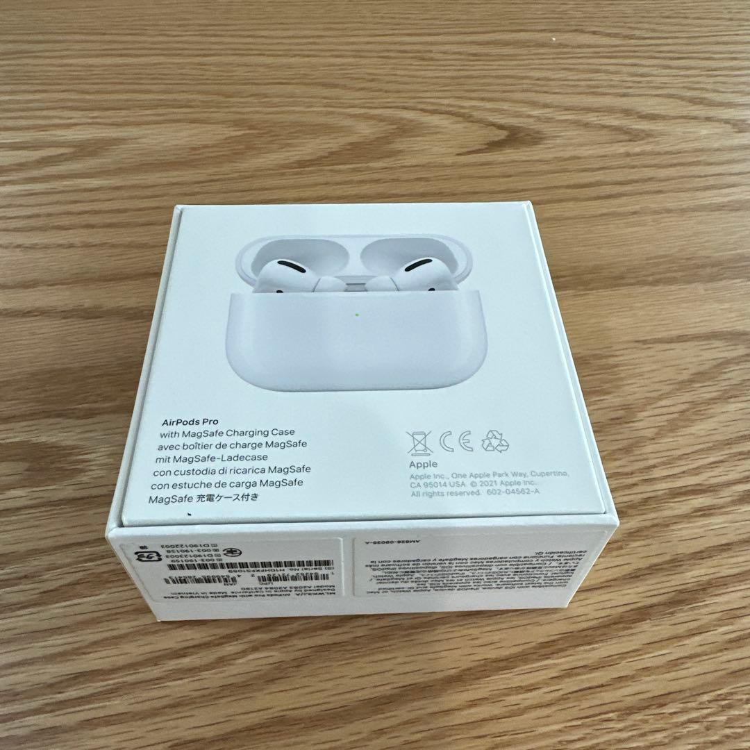 AirPods Pro アップル純正製品