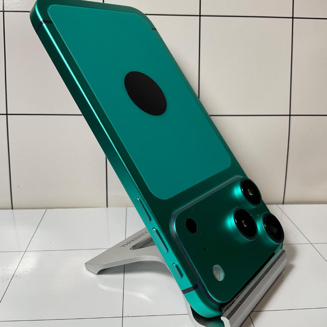 カスタム【限定】　iPhone17Pro　256GB 　SIMフリー