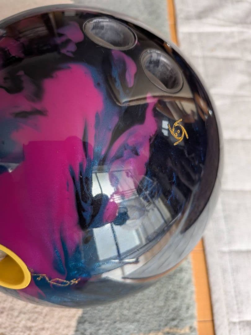 【STORM 】CODE MASTER & NEX ボウリングボール15ポンド