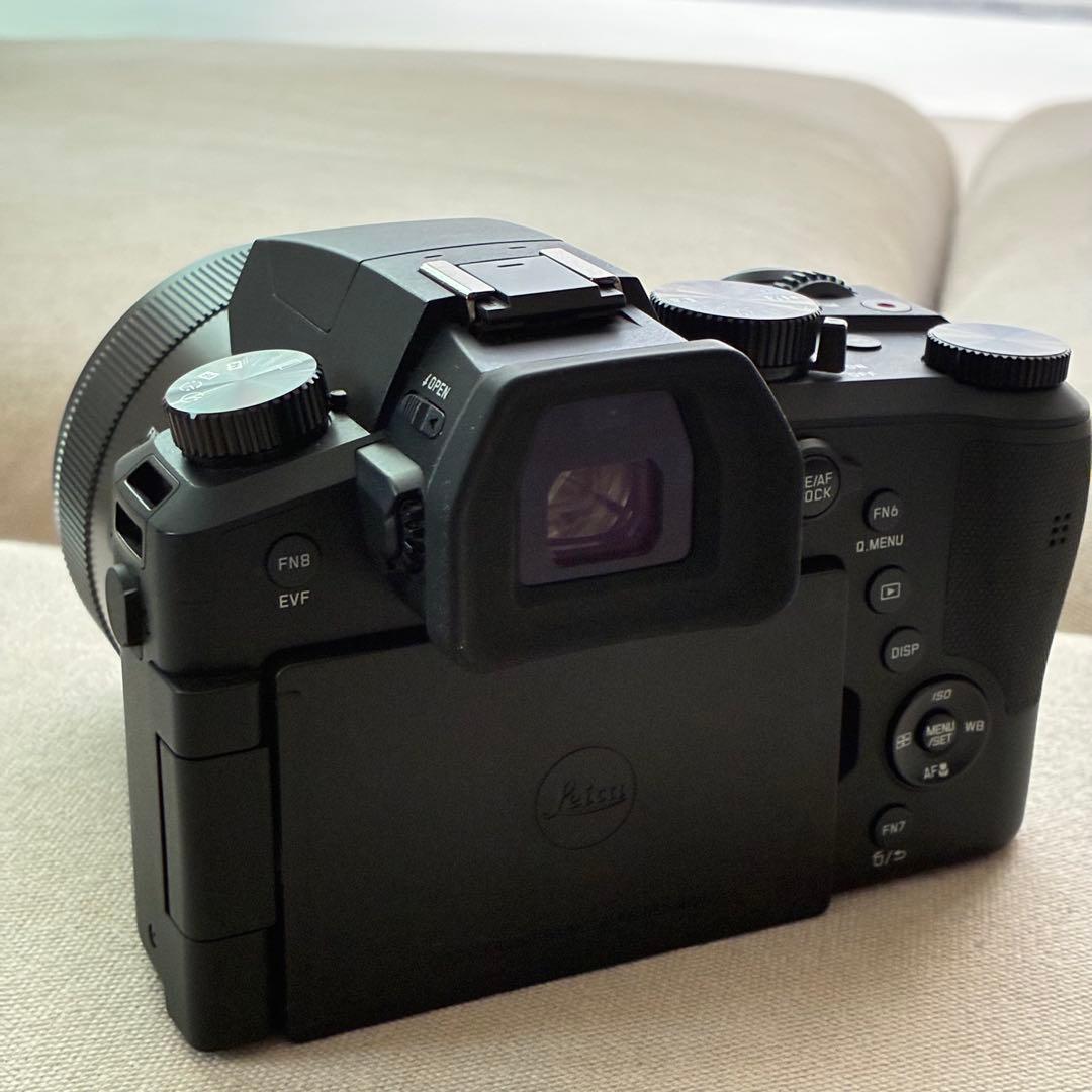LEICA V-LUX5 箱付　多言語対応