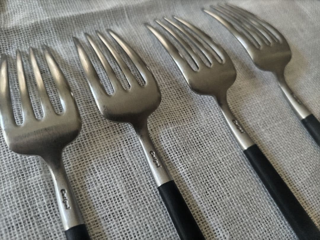 クチポール　Cutipol カトラリーセット　GOA　ブラックシルバー