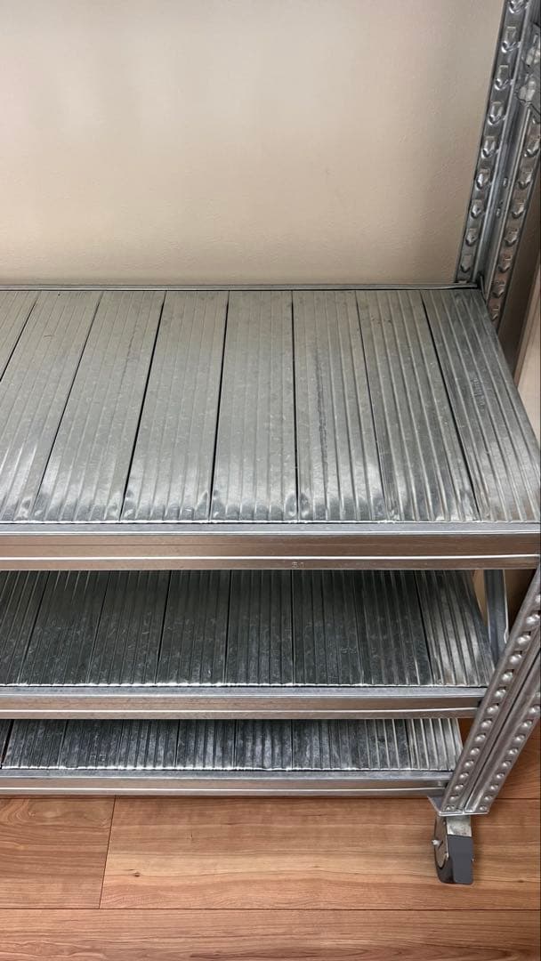 お引き取り限定　藤沢市　中古　LSISTEM メタルシステム　ラック