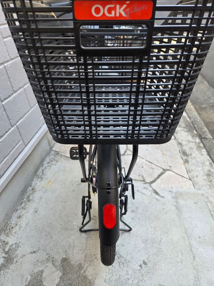 24インチ キッズ シティサイクル 野球チーム カゴ、オートライト、6段変速