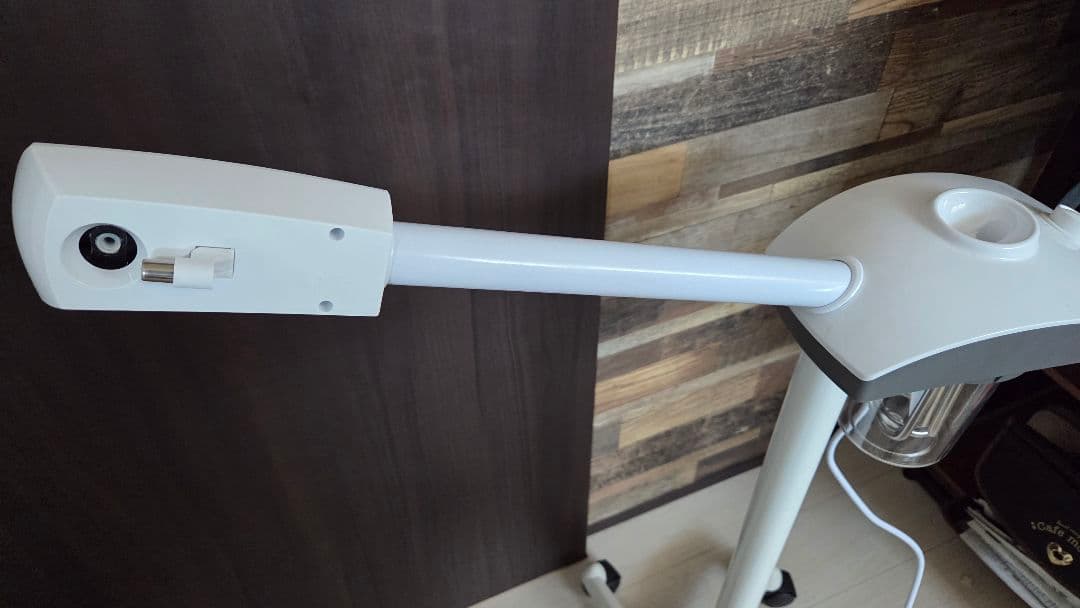 フェイススチーマー ホワイト スタンド付き