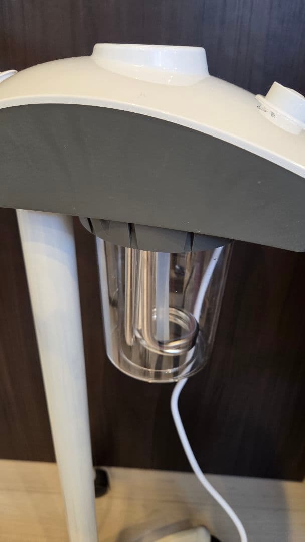 フェイススチーマー ホワイト スタンド付き