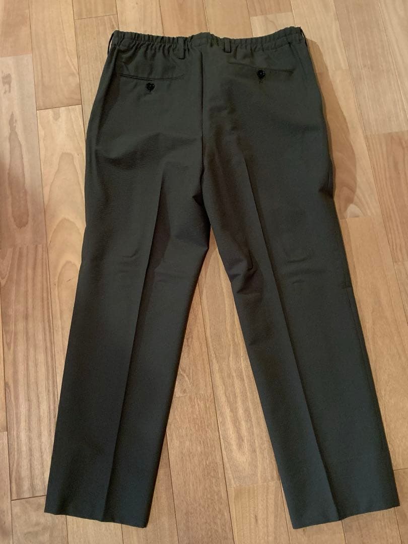 【美品】LARDINI〈ラルディーニ〉春夏スーツ　※仕立て直しあり