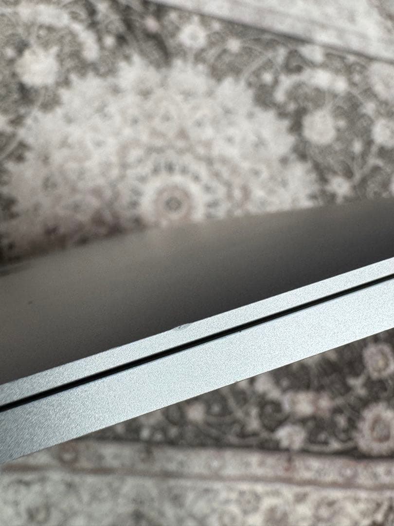 Apple MacBook Air 13インチ シルバー