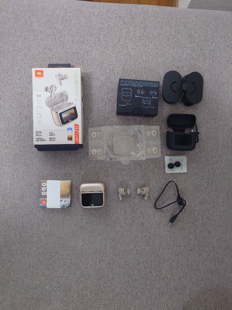 JBL TOUR PRO 3 ラテ