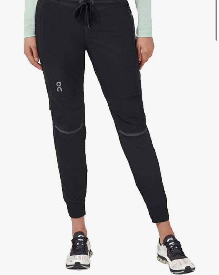 On ランニングパンツ ブラック ウインドパンツ レディース XS