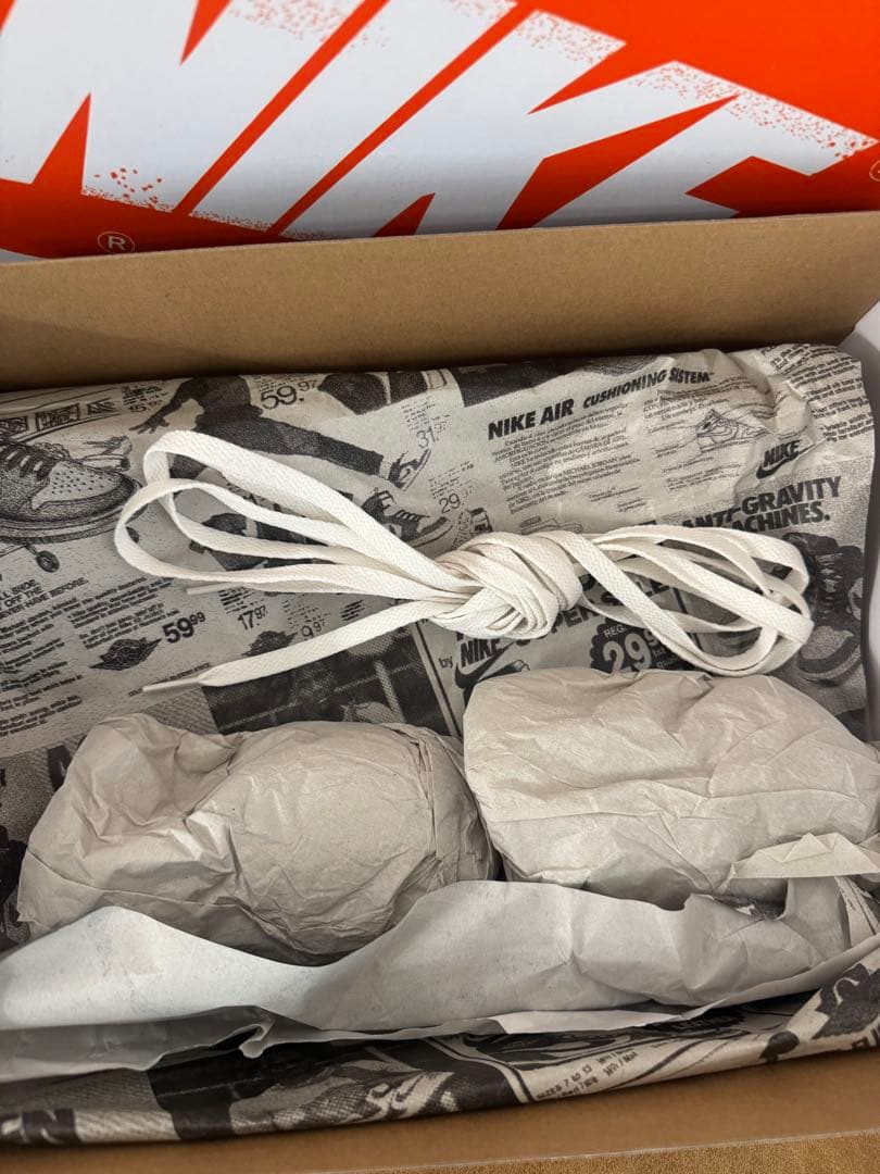 シューズ(男性用) Jordan 1 High OG Lost & Found Chicago