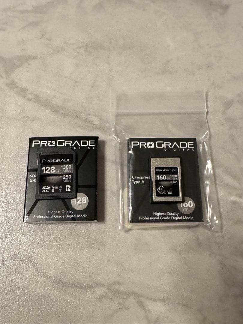 ProGrade 160GB+128GB＋カードリーダーお得なセット
