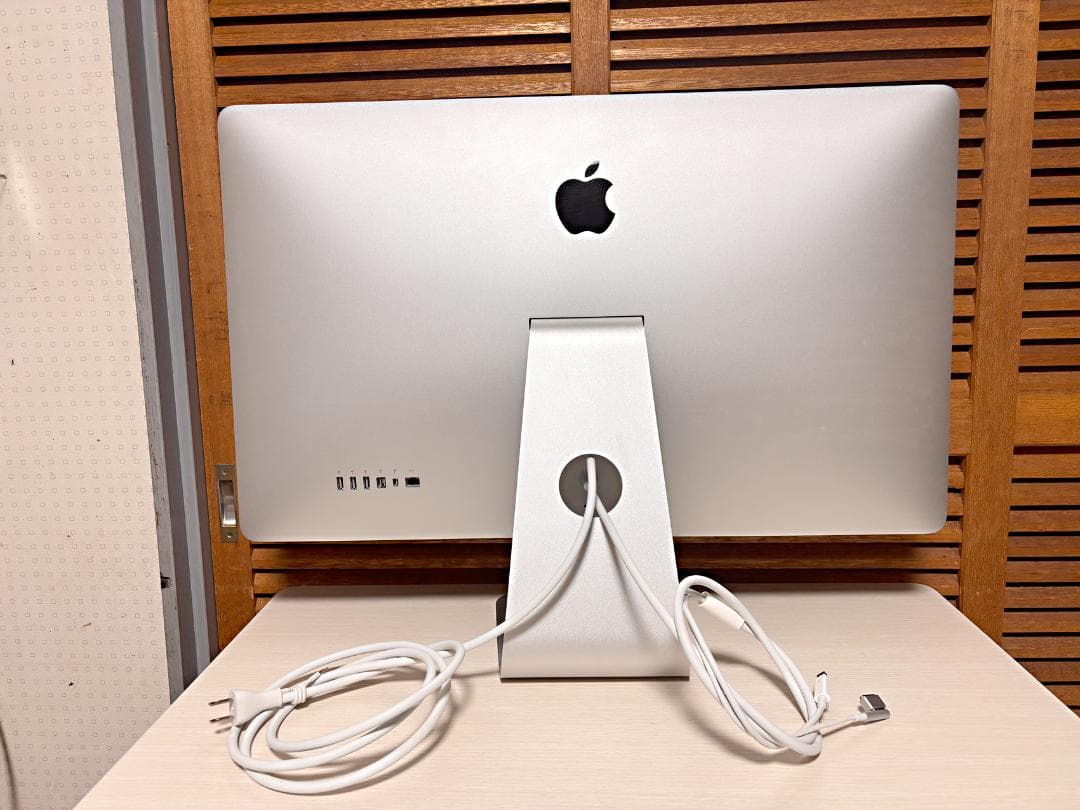 ディスプレイ・モニター本体 Apple Thunderbolt Display 27inch