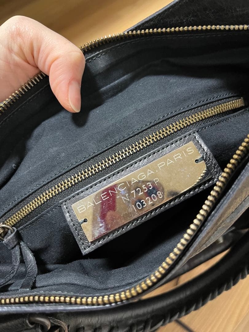 BALENCIAGA バッグ