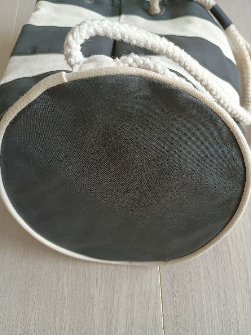 CHANEL ノベルティ プールバッグ　巾着