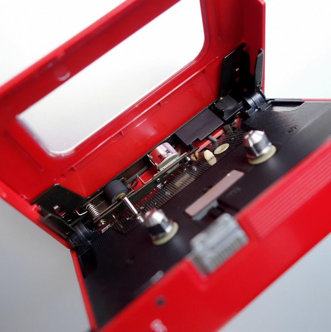 【動作整備品】 WM-2 ソニー カセットテーププレーヤー ウォークマン RED