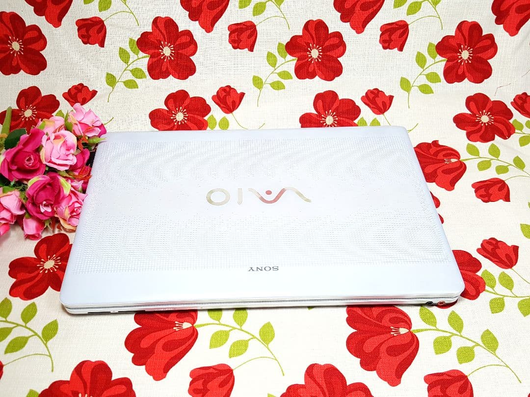 ★ホワイト色★SONY★VAIO★Win11★SSD256GB★Core-i3★