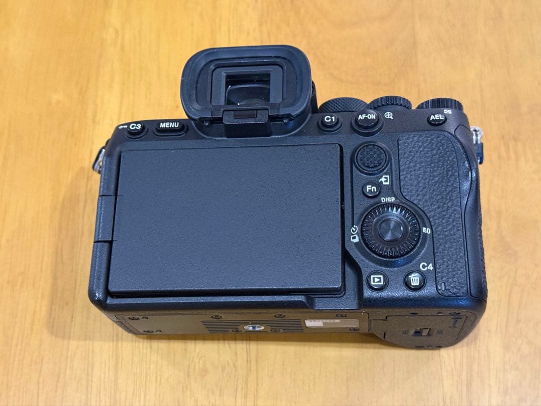 Sony α7Ⅳミラーレス一眼カメラ　美品、sdカード2枚