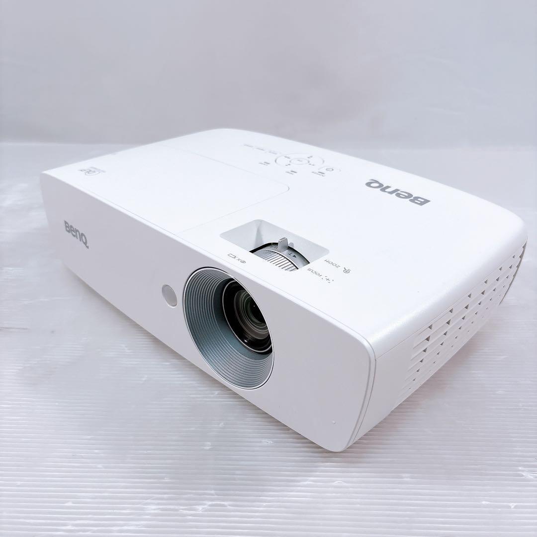 【極美品】BenQ ベンキュー HT1070 プロジェクター ホームシアター