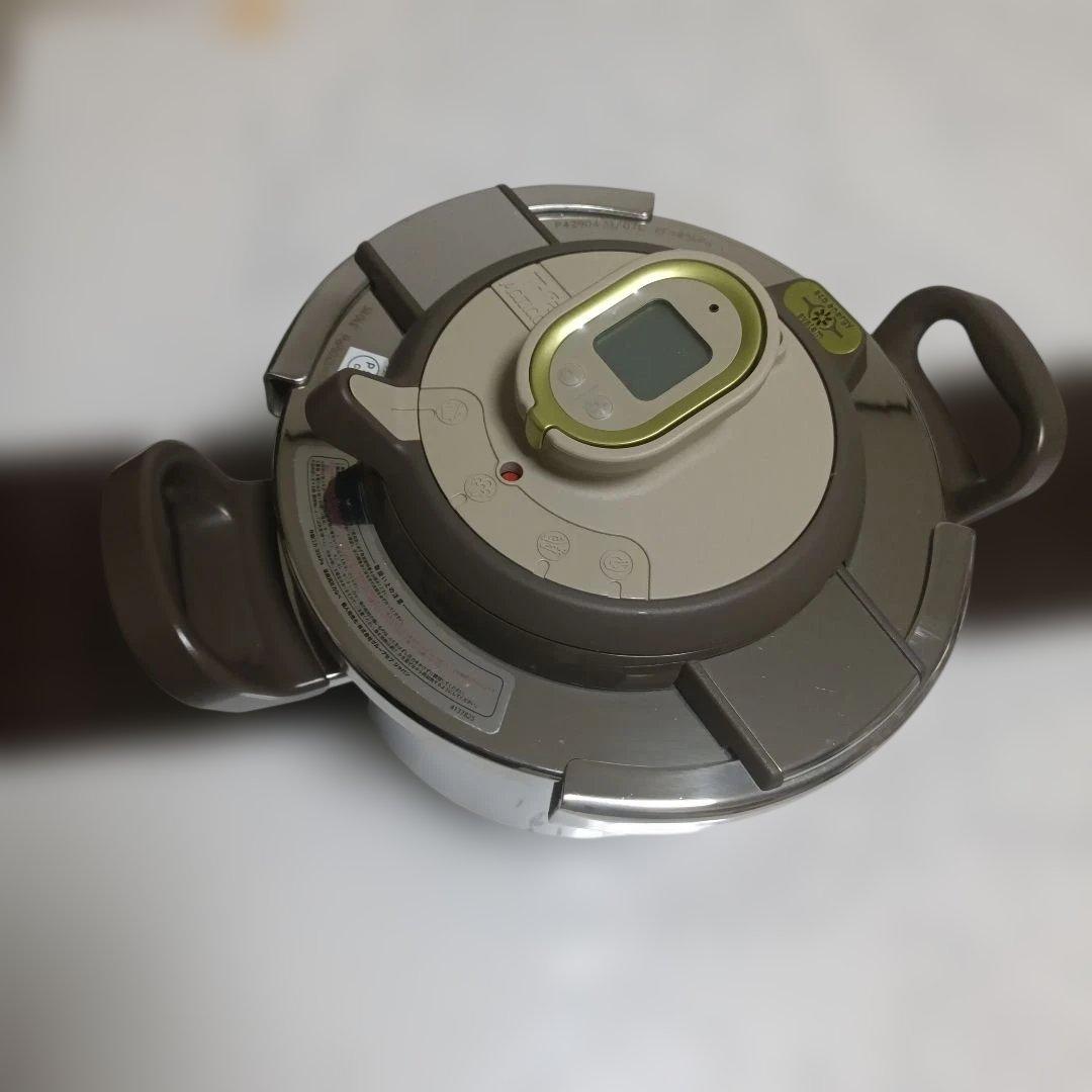 未使用品　圧力鍋　ティファール　4L