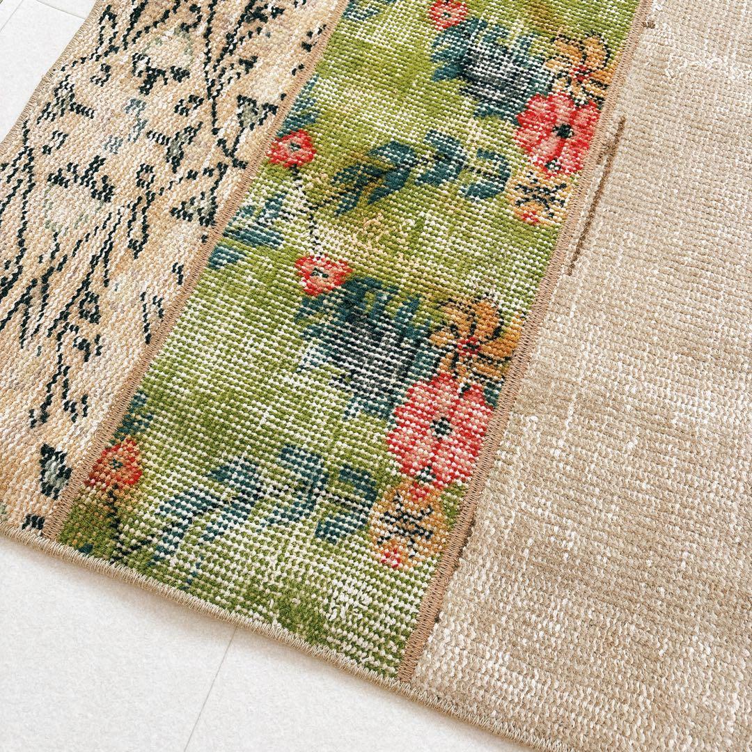 トルコ　ヴィンテージ　ラグ　パッチワーク　グリーン　ベージュ