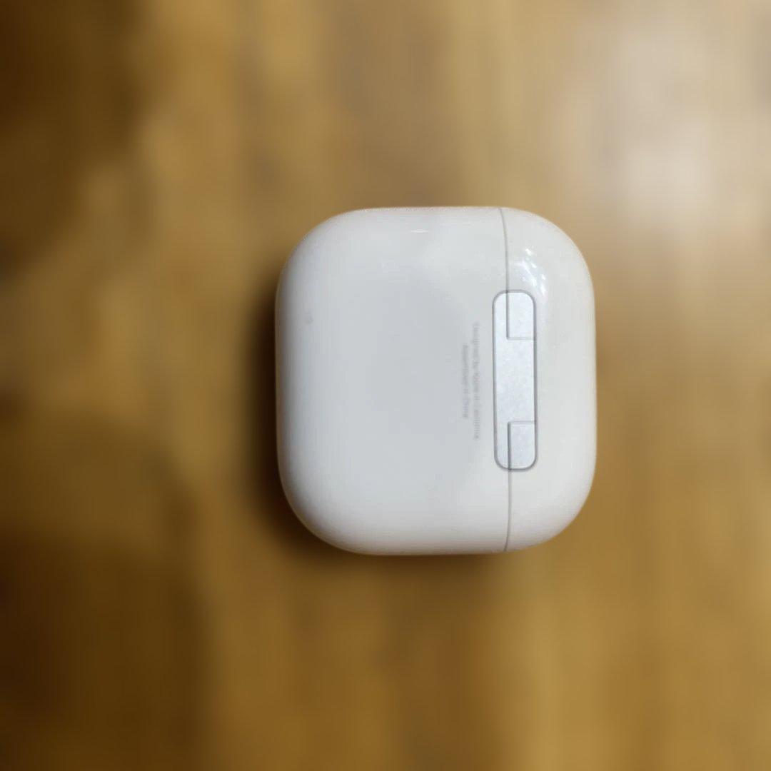 AirPods本体 YUSEIS刻印