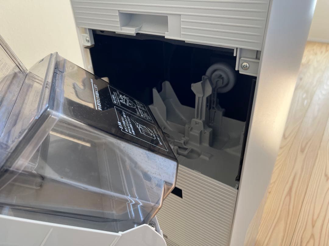 ダイキン　MCK70Y-W 空気清浄機