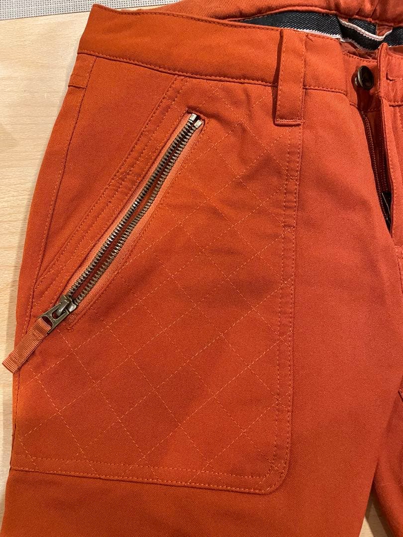 美品　BURTON スノーボードパンツ　レディース　サイズS