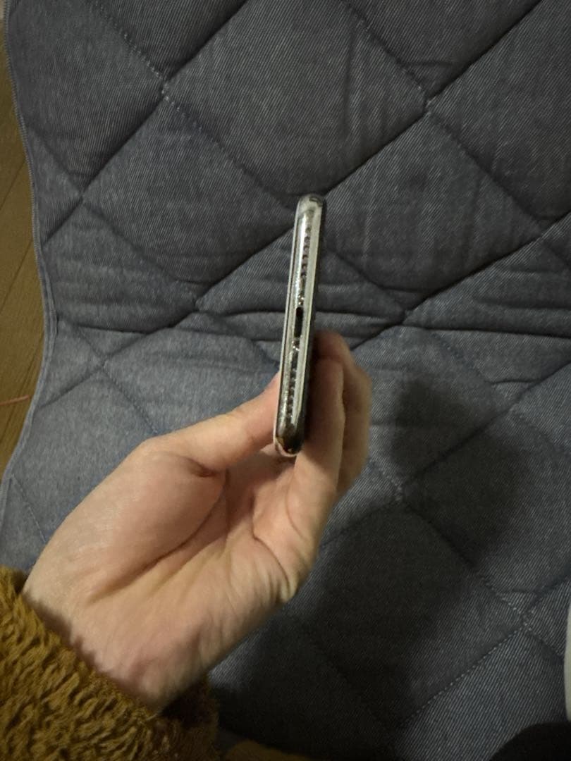 iPhoneX 背面割れ有り