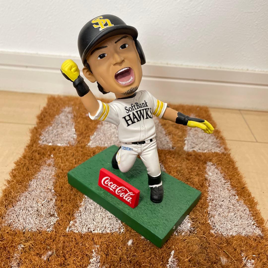 松田宣浩　実使用スパイク　サインボール　ボブルヘッド　3点セット　ソフトバンク