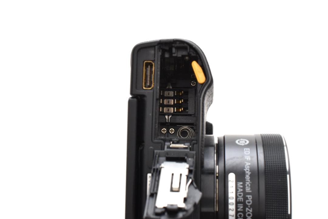 【動作・返品保証】ニコンNikon 1 V3 プレミアキットEVF グリップ付き