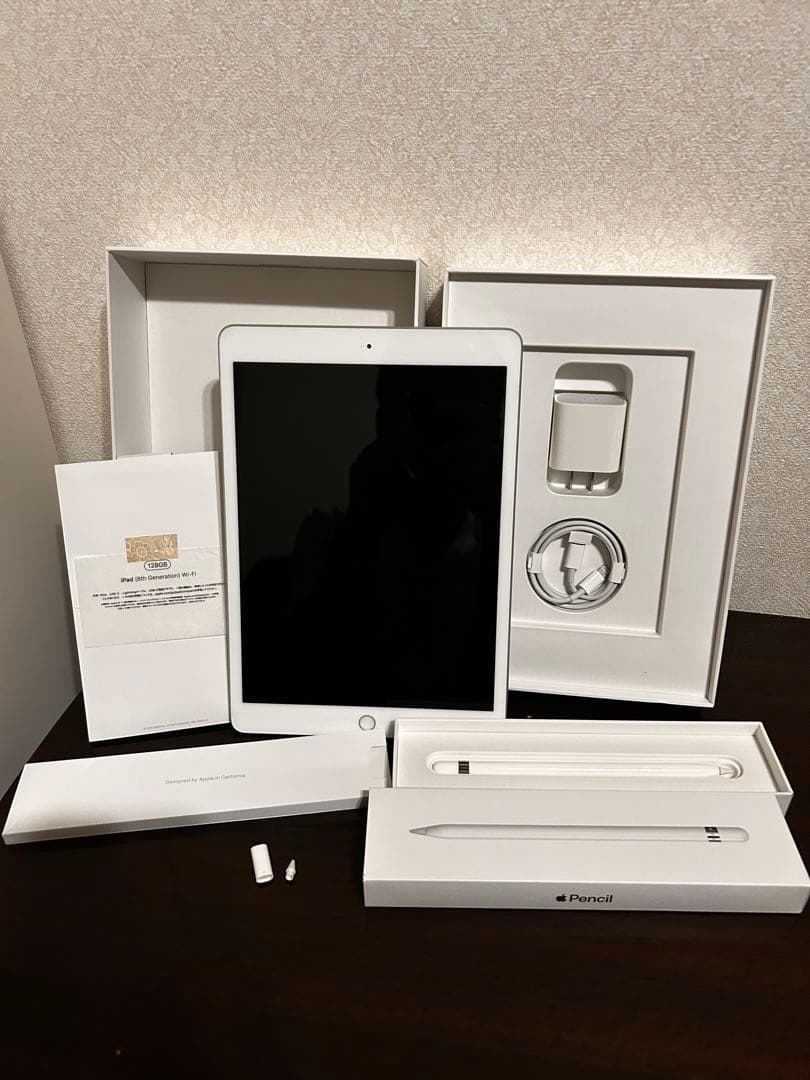 iPad (第8世代) 128GB Wi-Fi + Apple Pencil