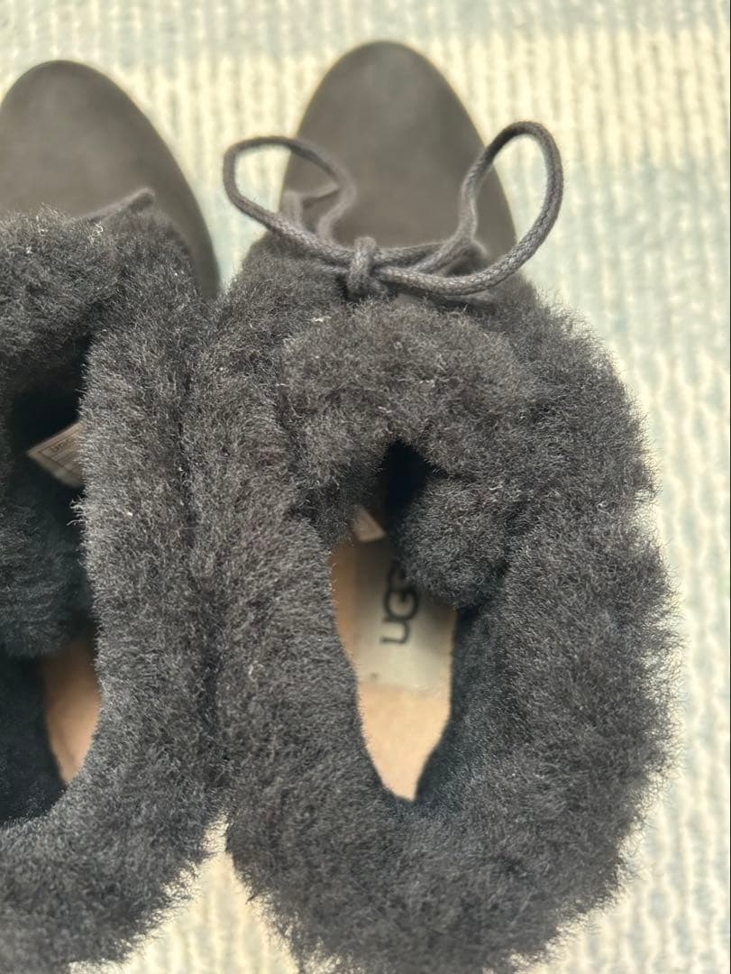 UGG アグ ムートンブーツ ショートブーツ レースアップ ブラック 23.5