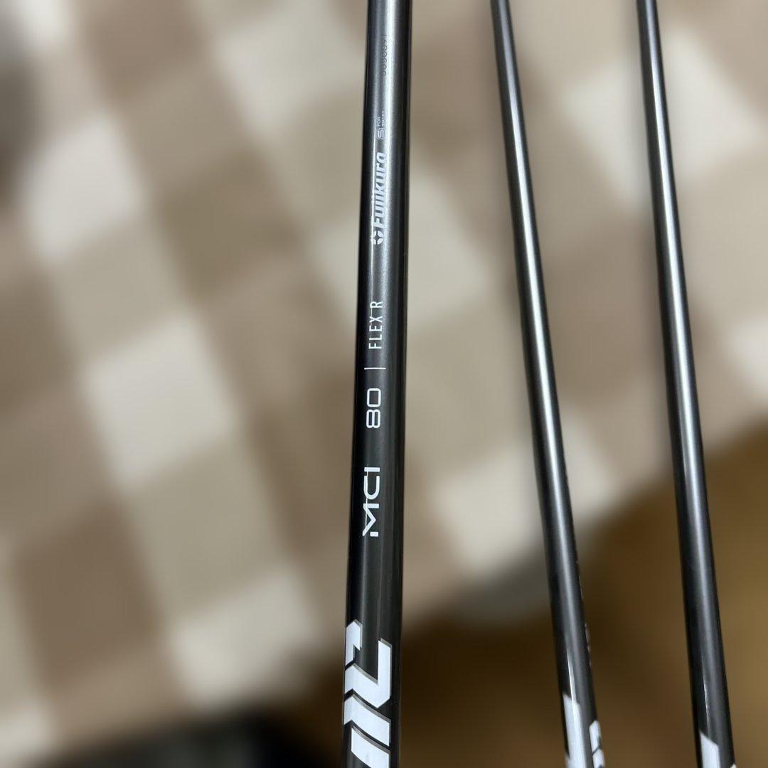 再値下げP.8CB アイアンセット MCI 80 R コース未使用。