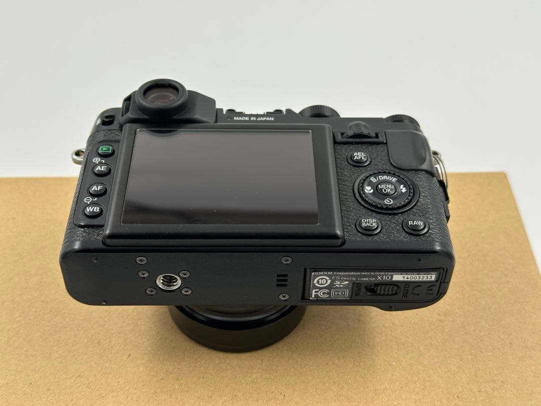 【美品】FUJIFILM X10 デジタルカメラ ＋おまけ