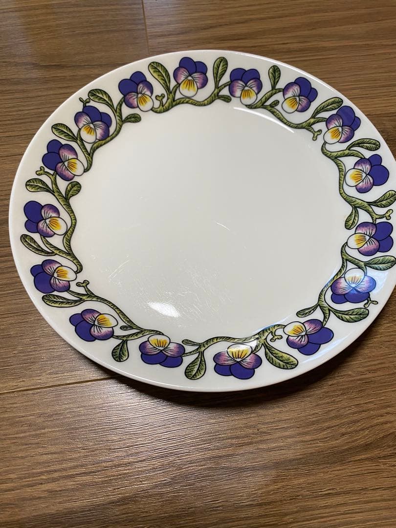 ARABIA ケトオルヴォッキ　プレート 21cm ボウル17cm 各1枚