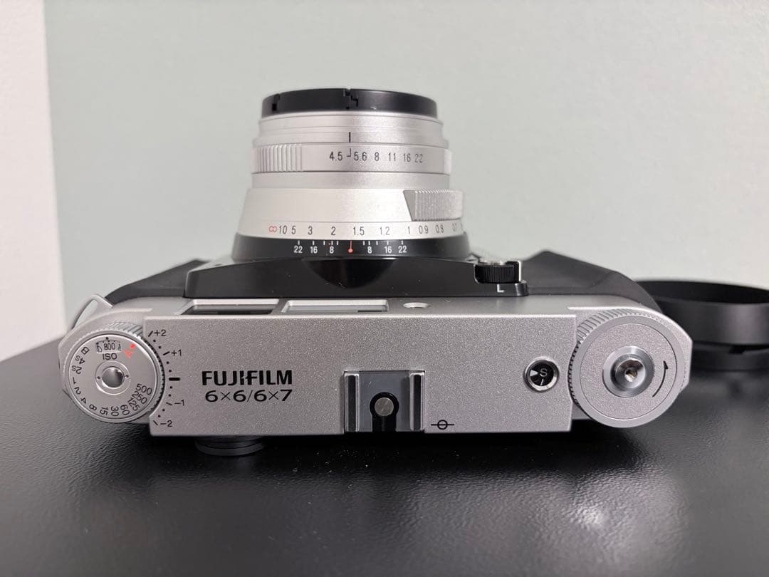 フィルムカメラ FUJIFILM GF670W Professional