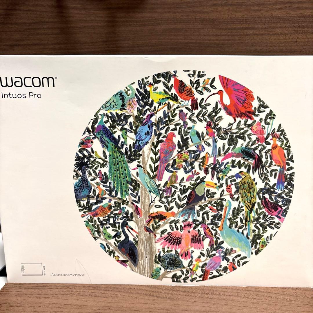 【付属品付き】Wacom Intuos Pro PTH-660/K0ペンタブ