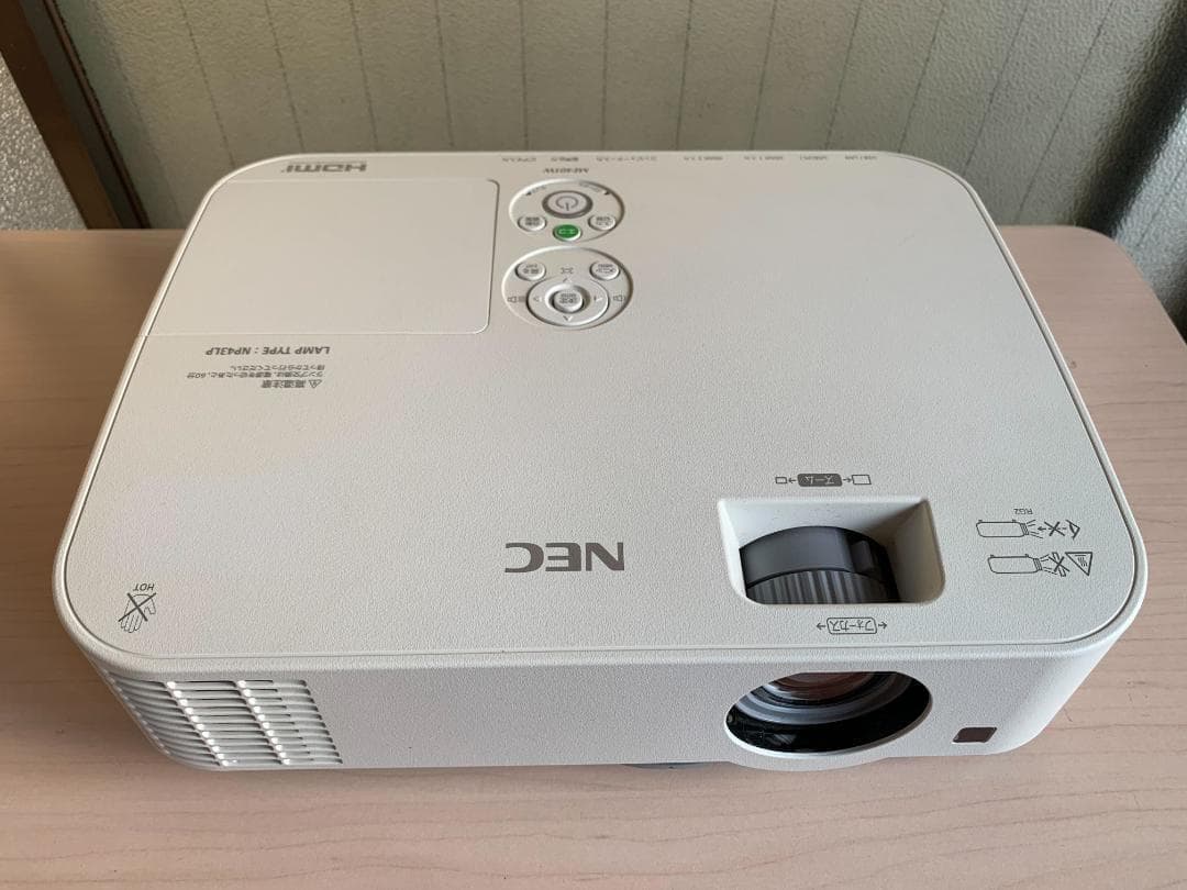 NEC NP-ME401WJL プロジェクター 4000lm 低使用
