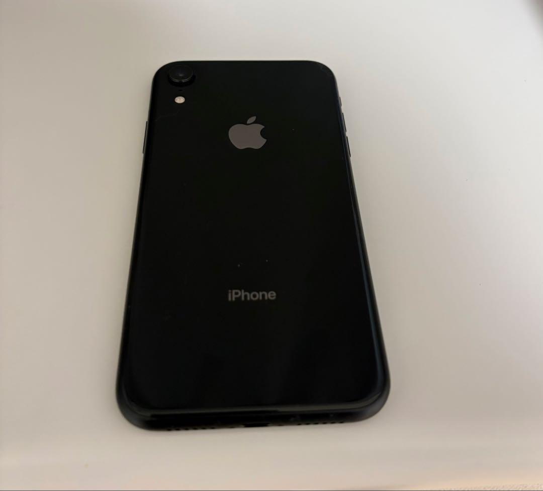 Apple iPhone XR ブラック 本体　箱、イヤホン付き