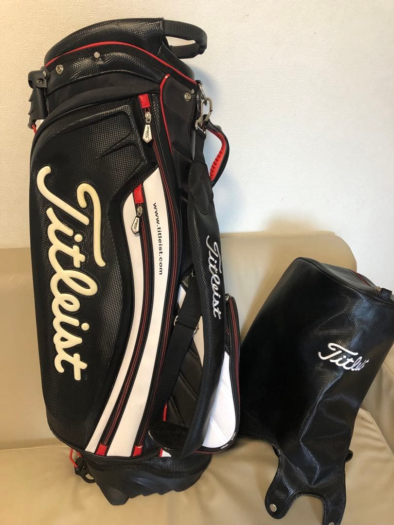【送料込み】タイトリスト　キャディバッグ　限定スタンドバッグ