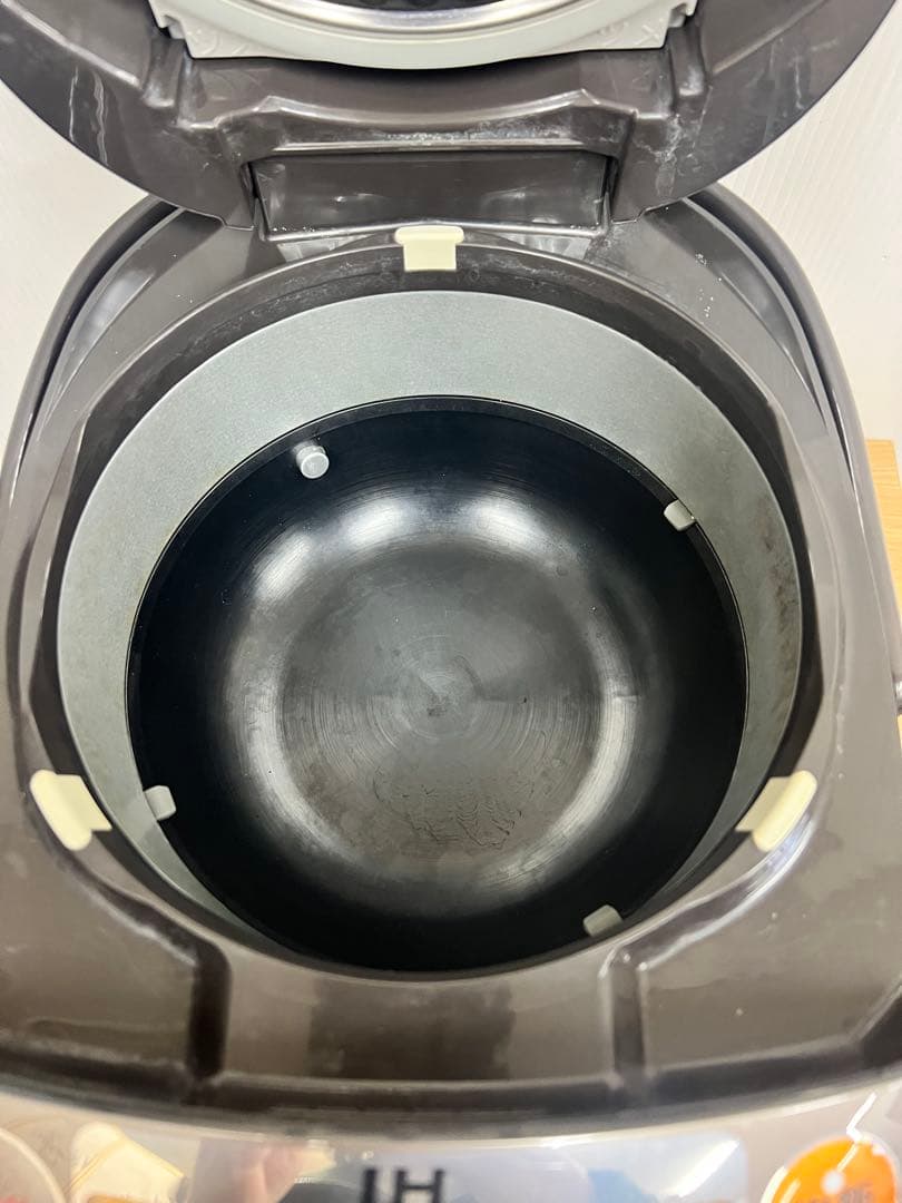 【ZOJIRUSHI 】IH炊飯ジャー NP-VN10 5.5合 2018年製